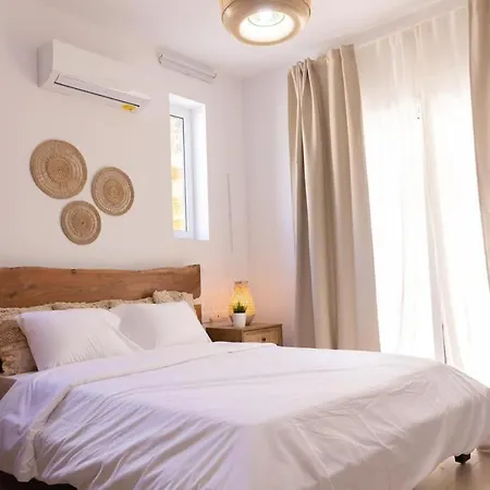 One Bedroom Apartment At Lighthouse Beach Paphos